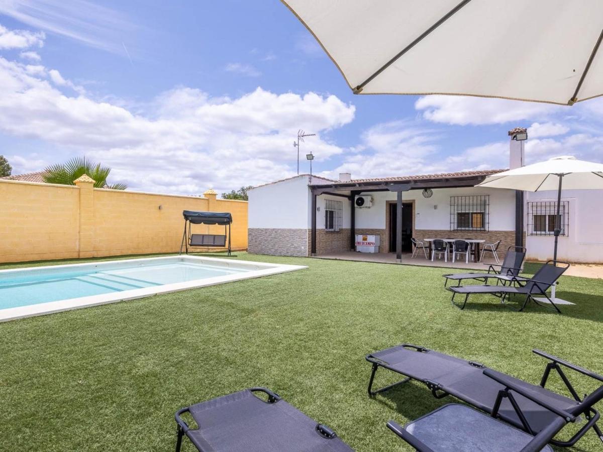 Villa Santa Teresa Vacacional Sevilla Dos Hermanas Luaran gambar
